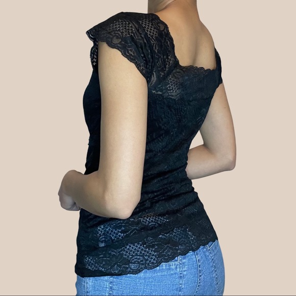 Black lace blouse - Picture 2 of 4